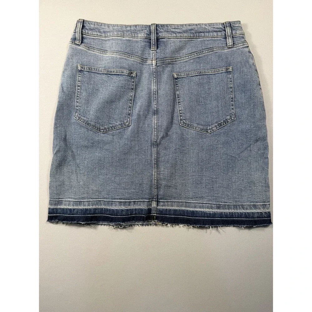 On 34th Macy's Denim Mini Skirt Raw Hem Frayed Multi Wash Size 16 33